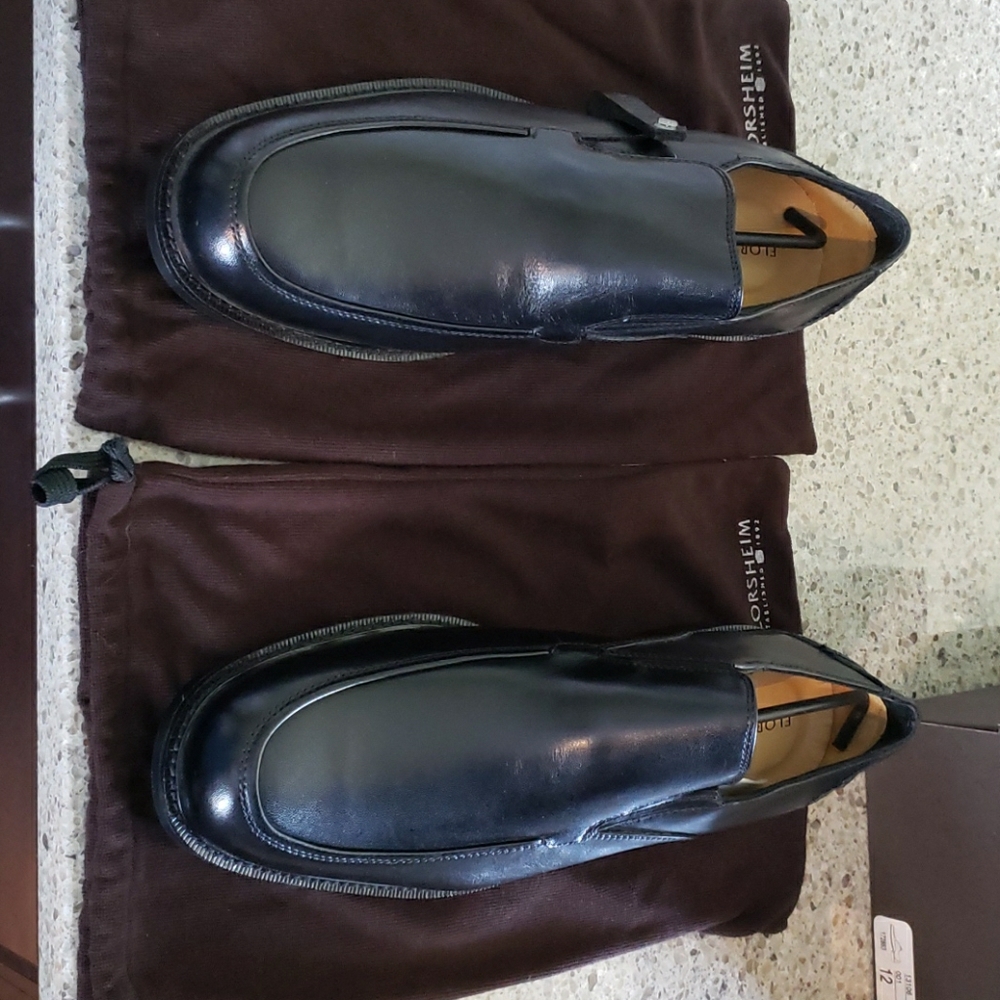 Florsheim Black Slip on Dress shoes